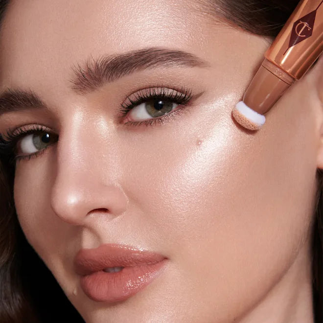 Charlotte Tilbury | Beauty Highlighter Wand
