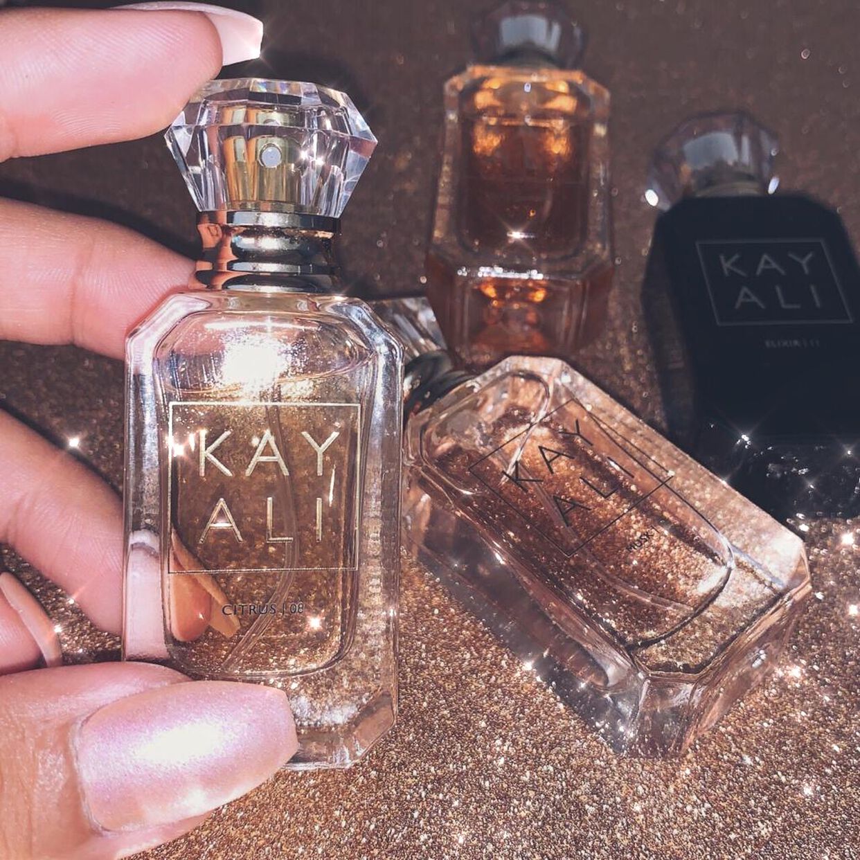 Kayali | Déjà Vu White Flower | 57