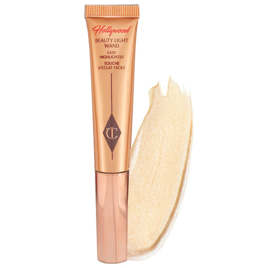 Charlotte Tilbury Beauty Highlighter Wand in Pakistan for a luminous, radiant, and natural glow finish