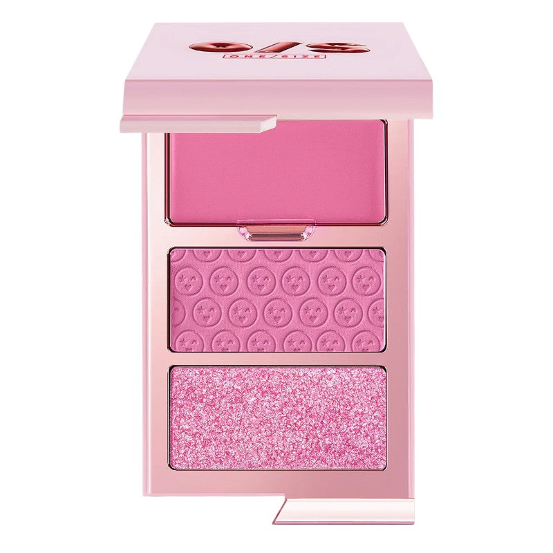 One/Size Cheek Clapper 3D Blush Trio Palette – highly pigmented, blendable 3D blush palette for sculpted, radiant cheeks, long-lasting formula, available online in Pakistan
