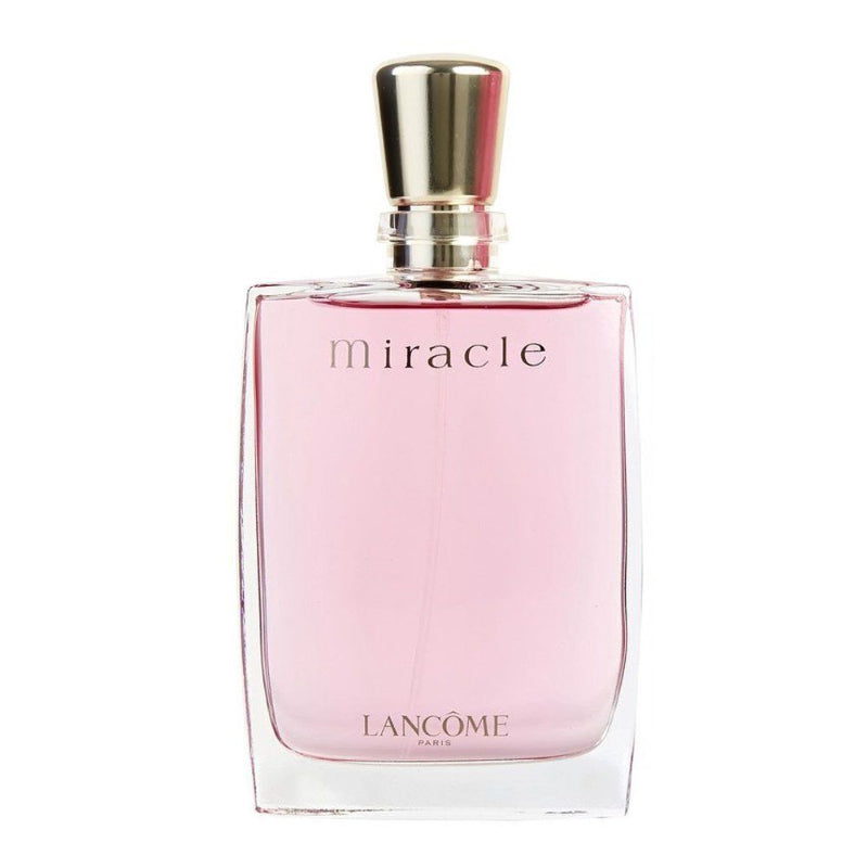 Lancôme Miracle Eau de Parfum for Women – vibrant floral fragrance with juicy lychee, fresh freesia, pink peppercorn, peony, Damascena rose, magnolia, ginger, jasmine, musk and warm amber, available in Pakistan
