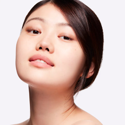 MAC | Studio Radiance Moisturizing + Illuminating Silky Primer