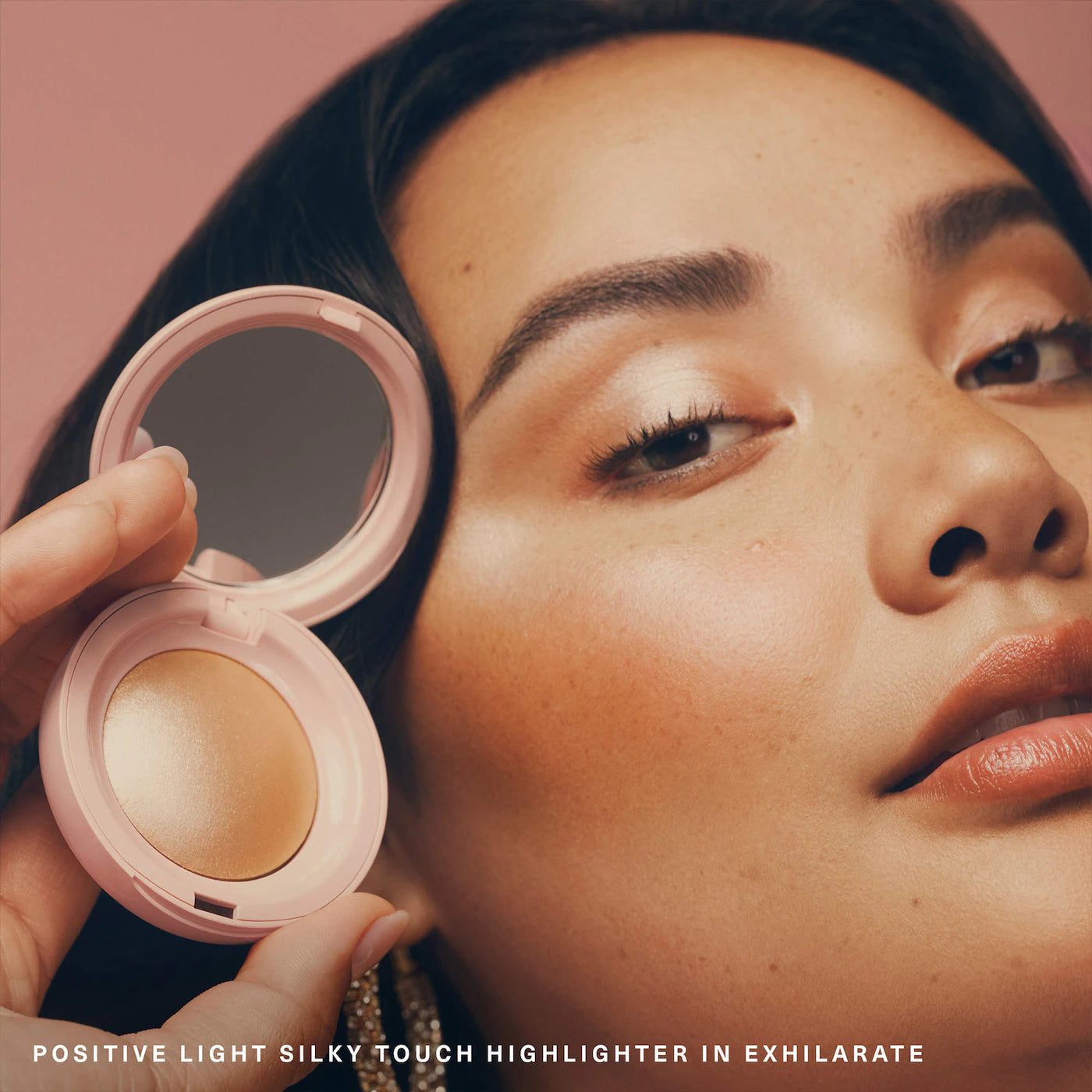 Rare Beauty | Positive Light Silky Touch Highlighter