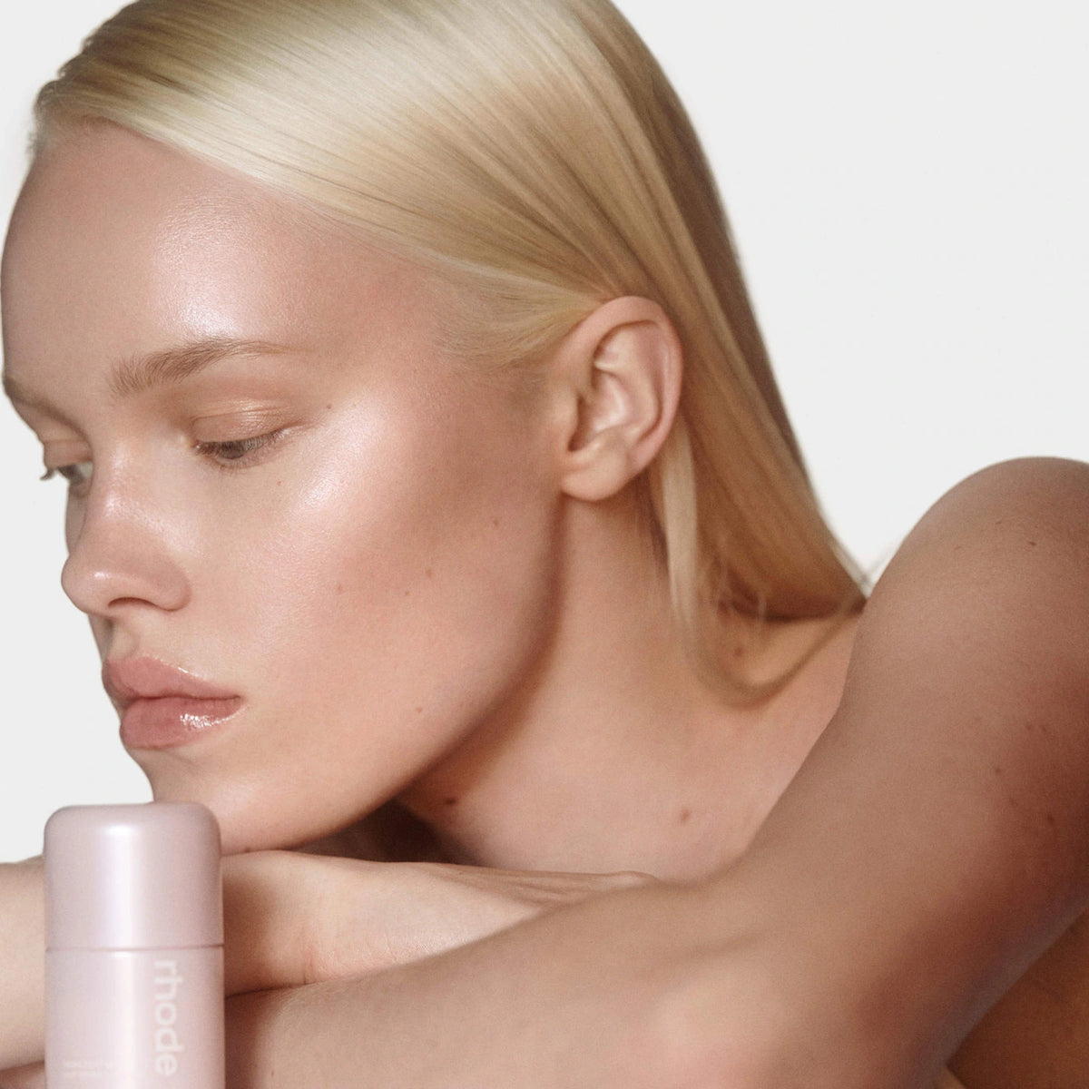 Rhode | Highlight Milk Multipurpose Luminizer