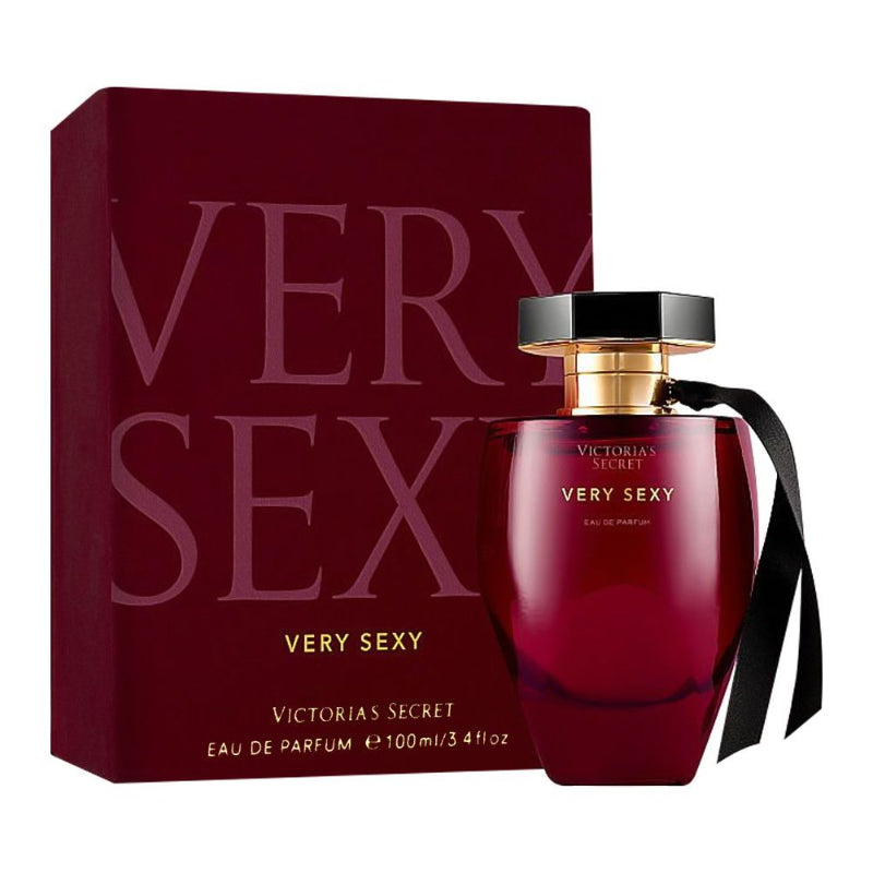 Victoria’s Secret V/S Very Sexy Eau de Parfum for Women – iconic feminine fragrance from the Very Sexy collection, available in Pakistan
